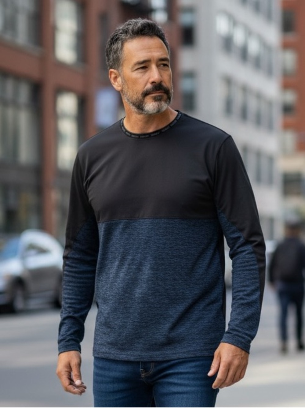 Xersion Men's Long Sleeve Black and Blue Tee